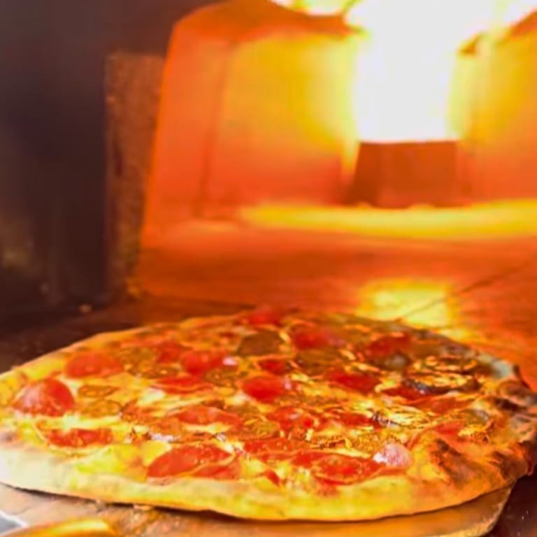 Delicious Pizza Options at Our Italian Restaurant